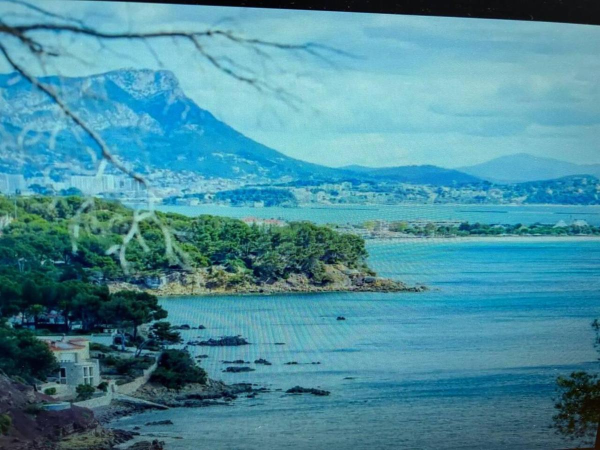 Pin Rollan Beach Saint-Mandrier-sur-Mer Exterior photo